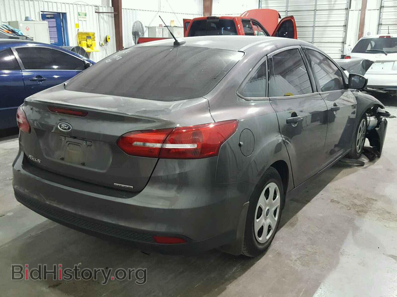 2016 FORD FOCUS - VIN: 1FADP3E21GL252833 - Фото 4