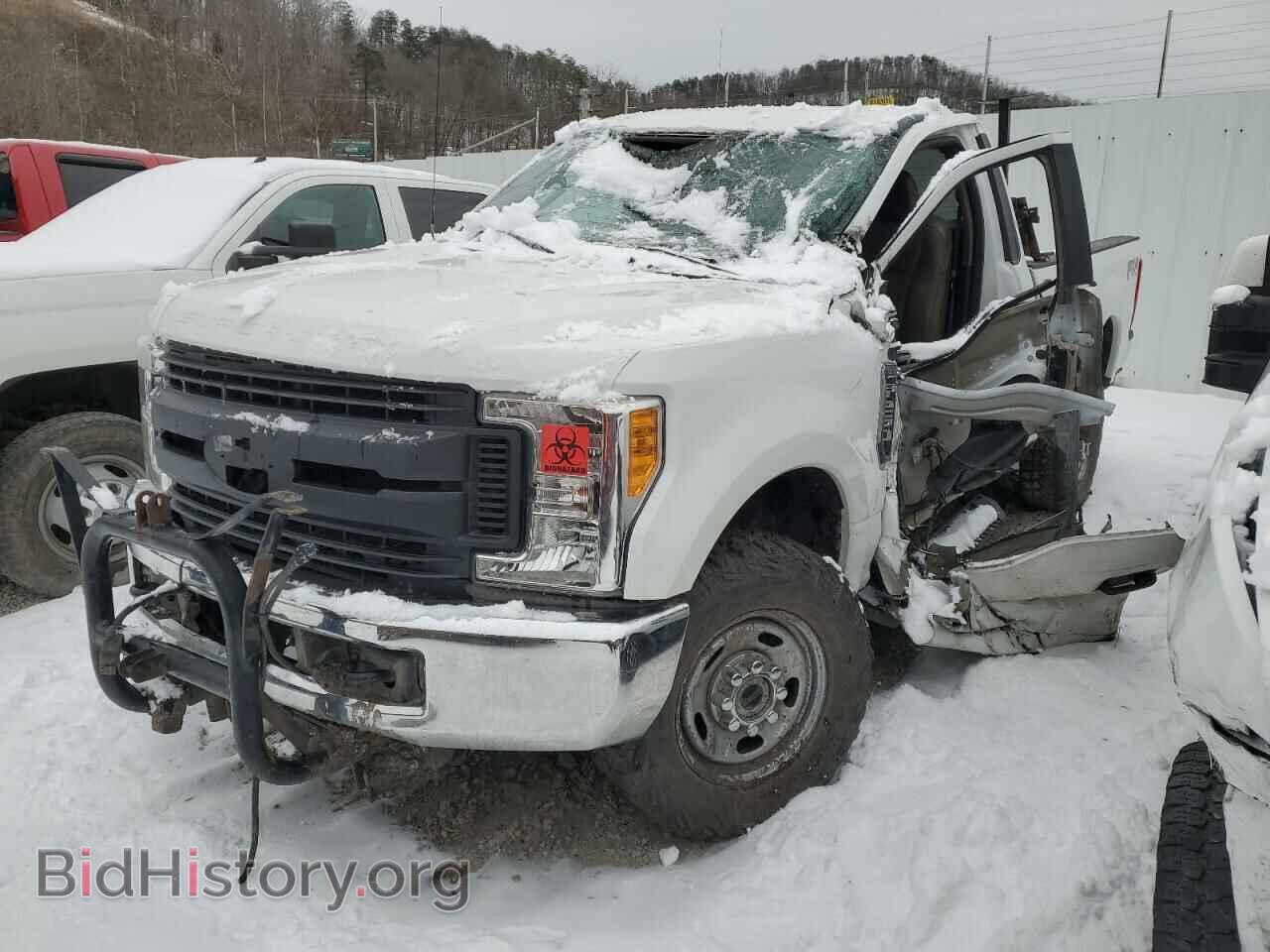 Фотография 1FTBF2B67HEE34807 - FORD F250 2017