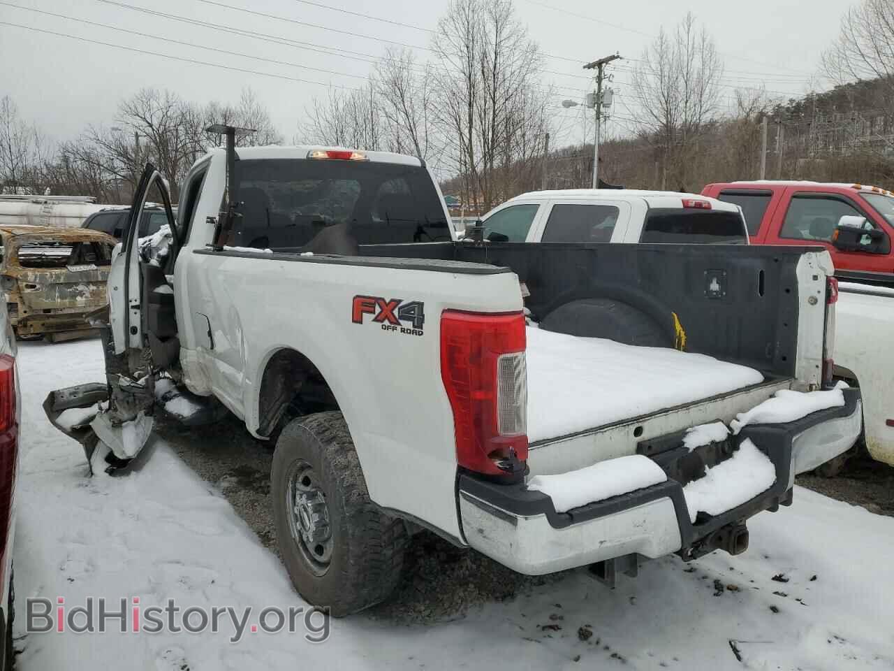 2017 FORD F250 - VIN: 1FTBF2B67HEE34807 - Фото 2