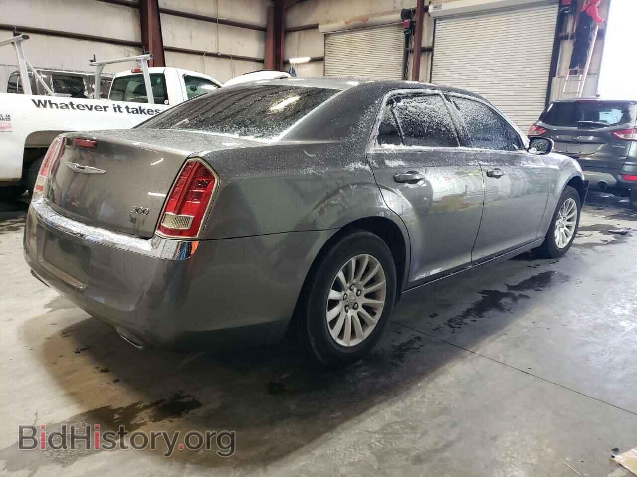 2011 CHRYSLER 300 - VIN: 2C3CA4CG7BH523027 - Фото 3