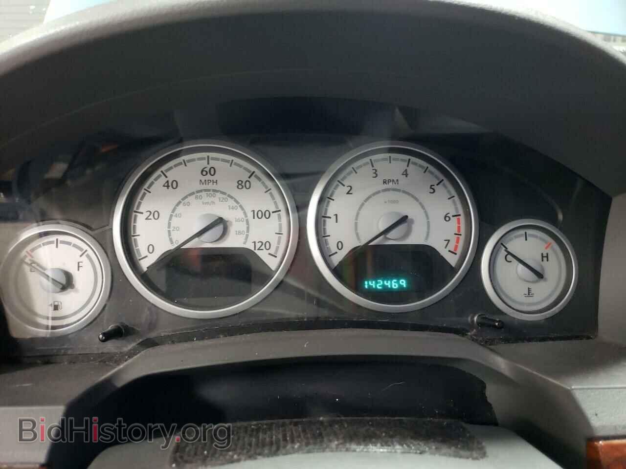 2009 CHRYSLER MINIVAN - VIN: 2A8HR54159R594640 - Фото 9