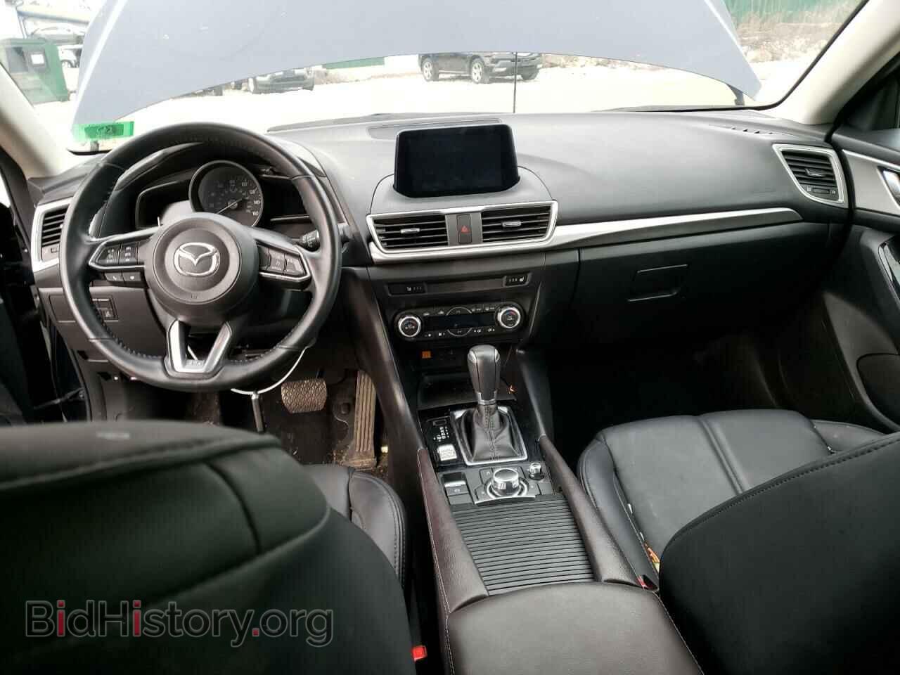2018 MAZDA 3 - VIN: 3MZBN1L33JM276304 - Фото 8