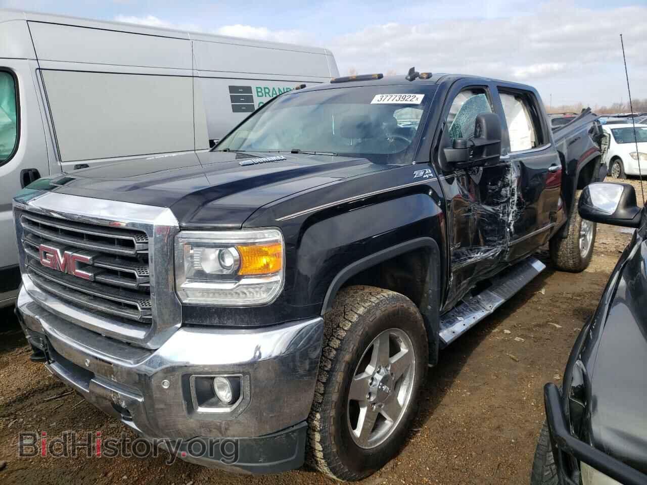 2015 GMC SIERRA - VIN: 1GT12ZE87FF167513 - Фото 2
