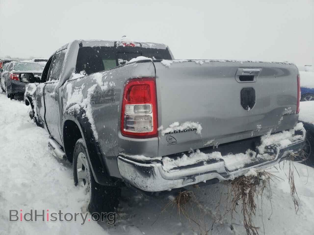 2020 RAM 1500 - VIN: 1C6SRFFTXLN120129 - Фото 2