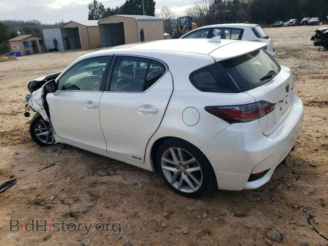 2016 LEXUS CT 200 - VIN: JTHKD5BH1G2257890 - Фото 2
