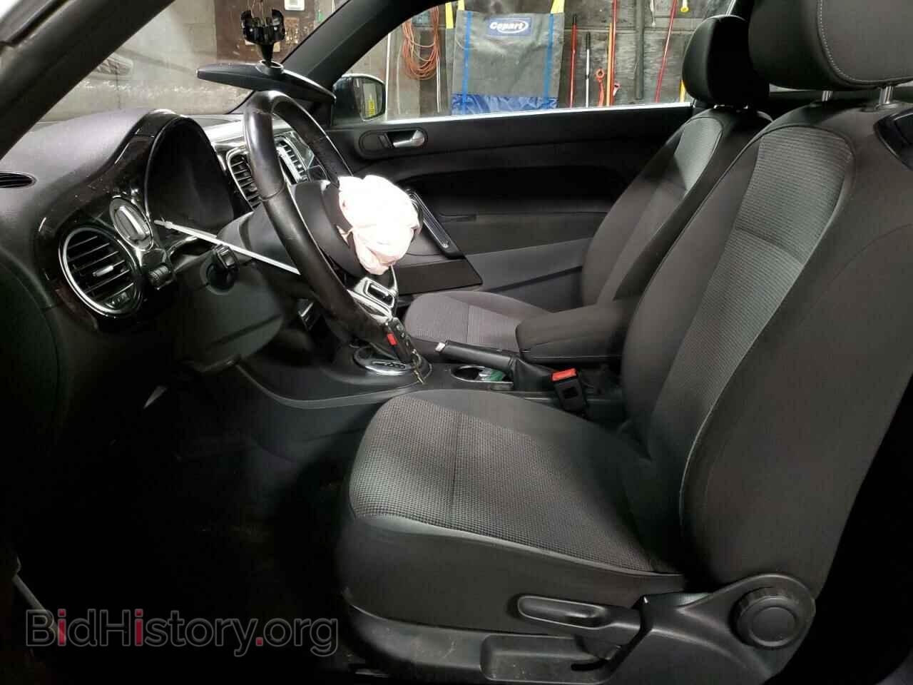 2017 VOLKSWAGEN BEETLE - VIN: 3VWF17AT0HM612665 - Фото 7