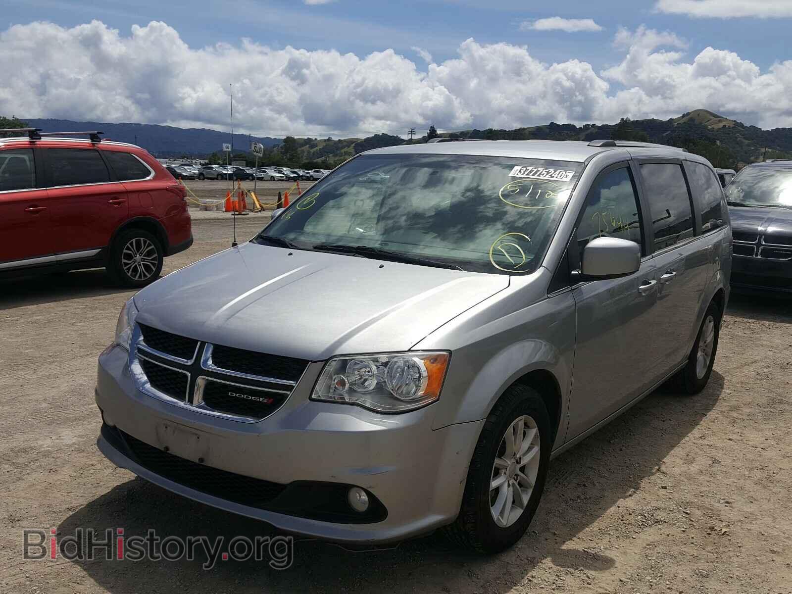 2018 DODGE CARAVAN - VIN: 2C4RDGCG8JR192496 - Фото 2