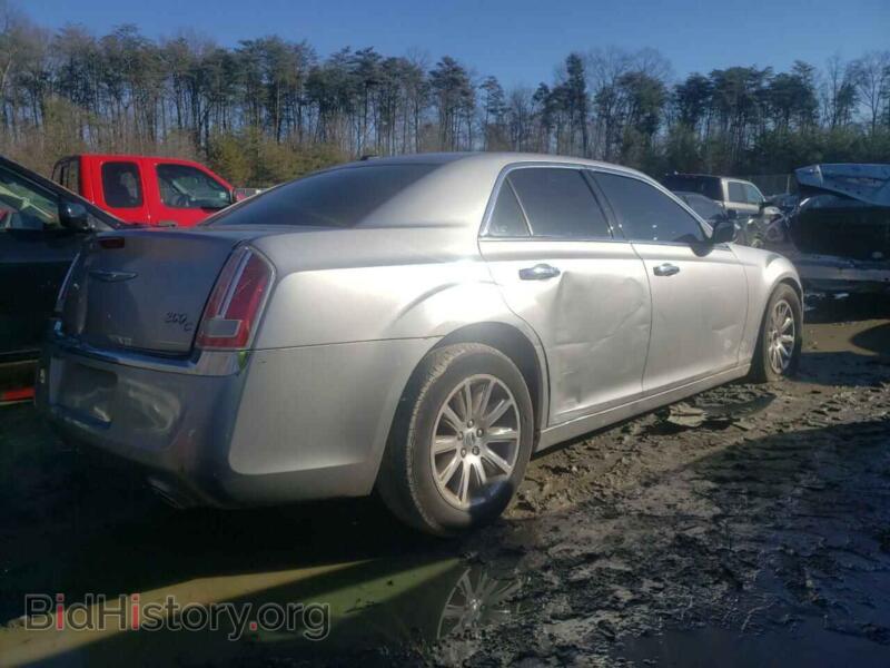 2014 Chrysler 300 (VIN 2C3CCAET7EH109253) — фото 3 из 12