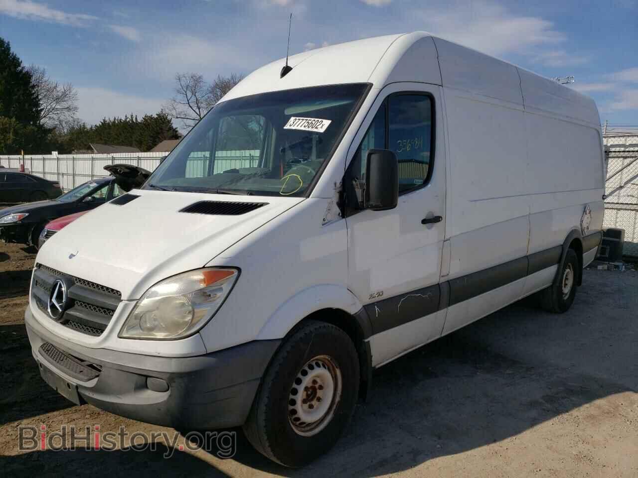 2011 MERCEDES-BENZ SPRINTER - VIN: WD3PE8CB3B5586074 - Фото 2