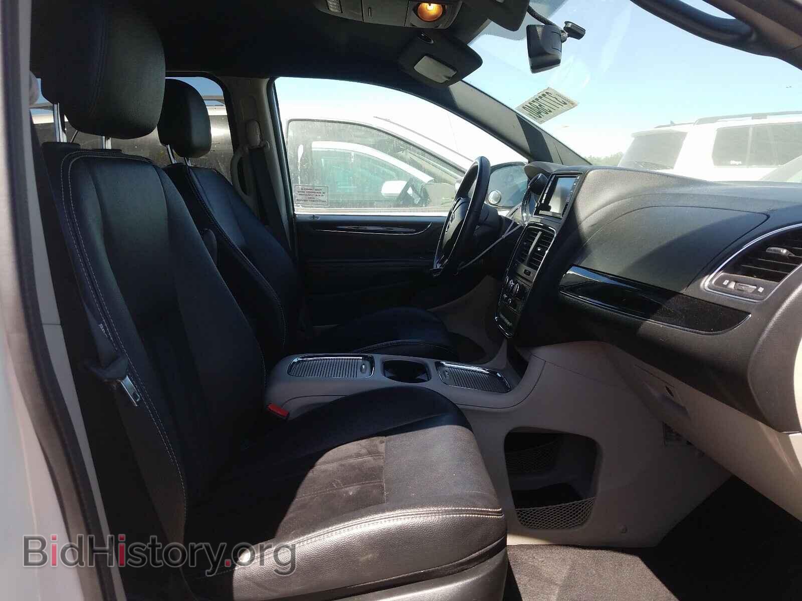 2018 DODGE CARAVAN - VIN: 2C4RDGCG0JR192587 - Фото 5