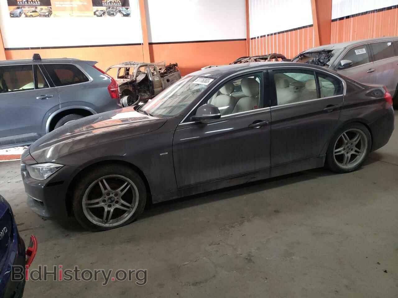Photo WBA3B3C59DF145618 - BMW 3 SERIES 2013