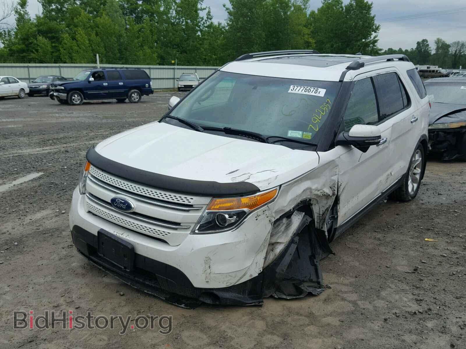 2011 FORD EXPLORER - VIN: 1FMHK8F8XBGA68093 - Фото 2