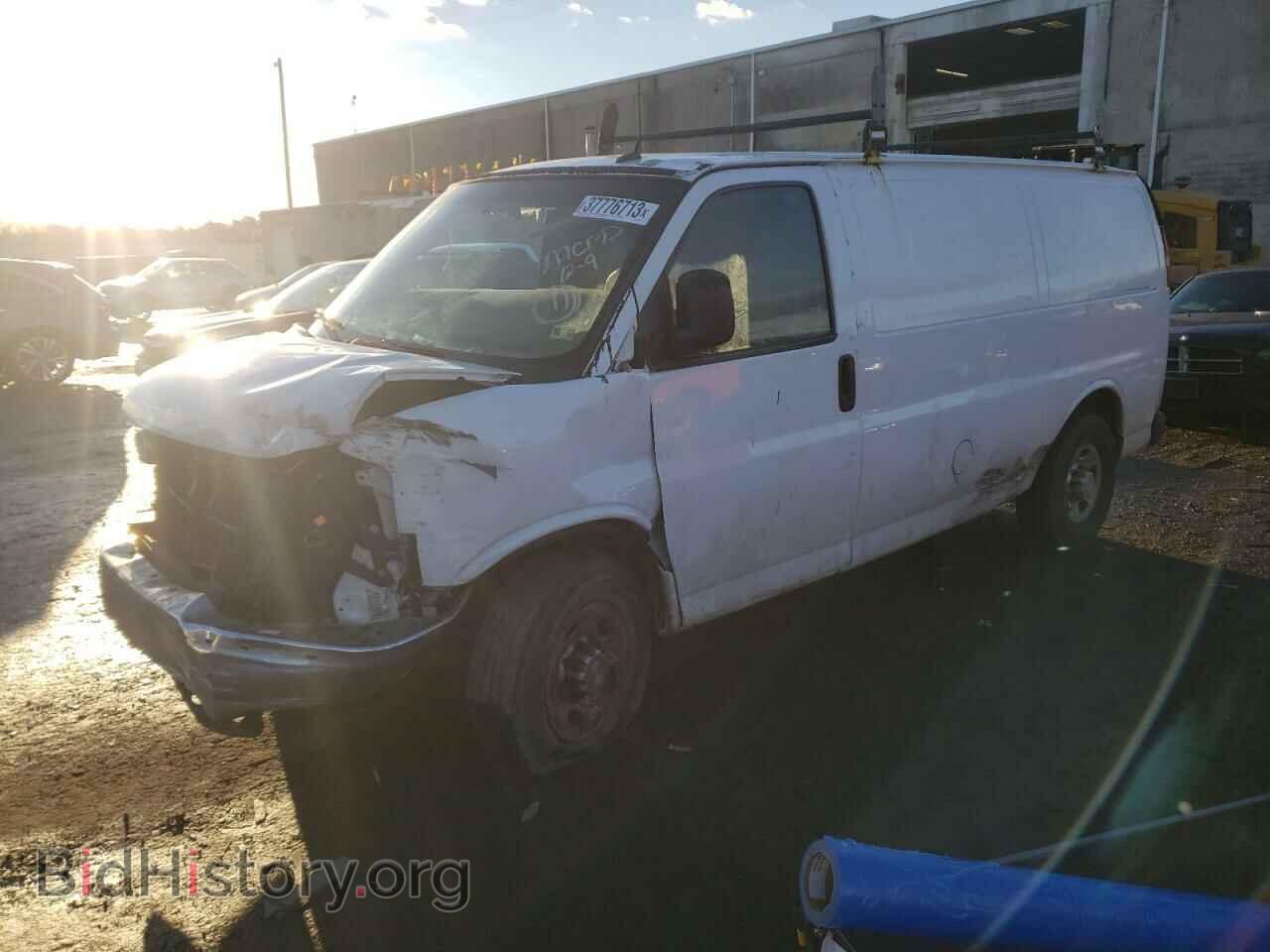 Фотография 1GCWGFFA2D1166593 - CHEVROLET EXPRESS 2013