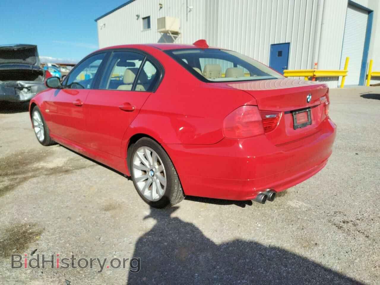 2011 BMW 3 SERIES - VIN: WBAPH5G56BNM77444 - Фото 2