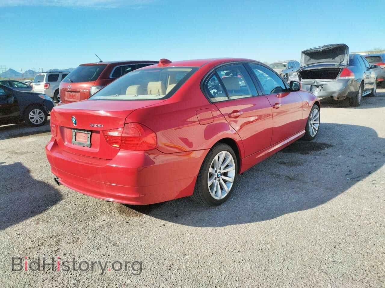 2011 BMW 3 SERIES - VIN: WBAPH5G56BNM77444 - Фото 3