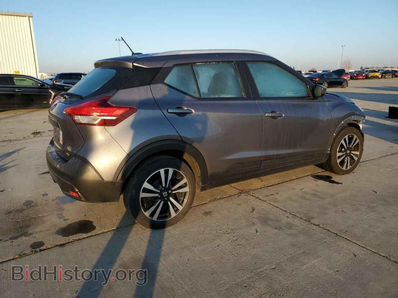 2019 NISSAN KICKS - VIN: 3N1CP5CU3KL553917 - Фото 3