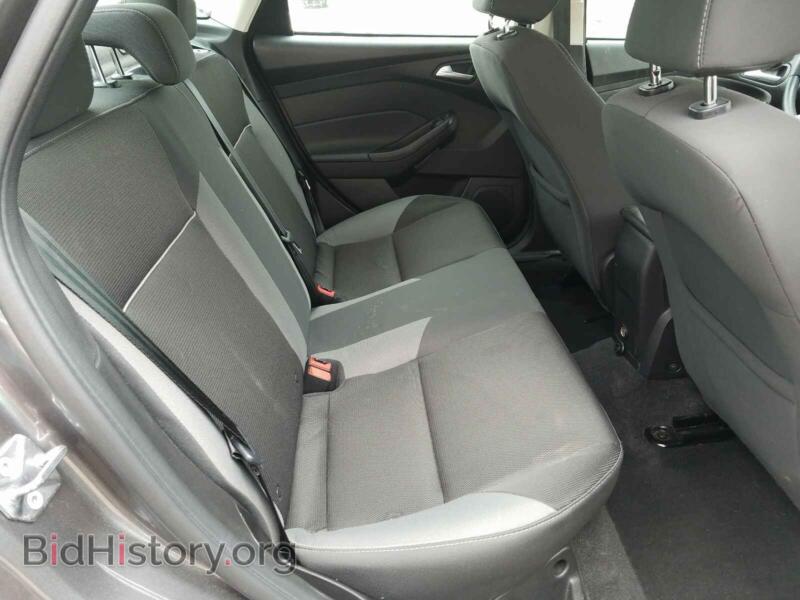 2014 Ford FOCUS (VIN 1FADP3F23EL369714) — фото 6 из 10