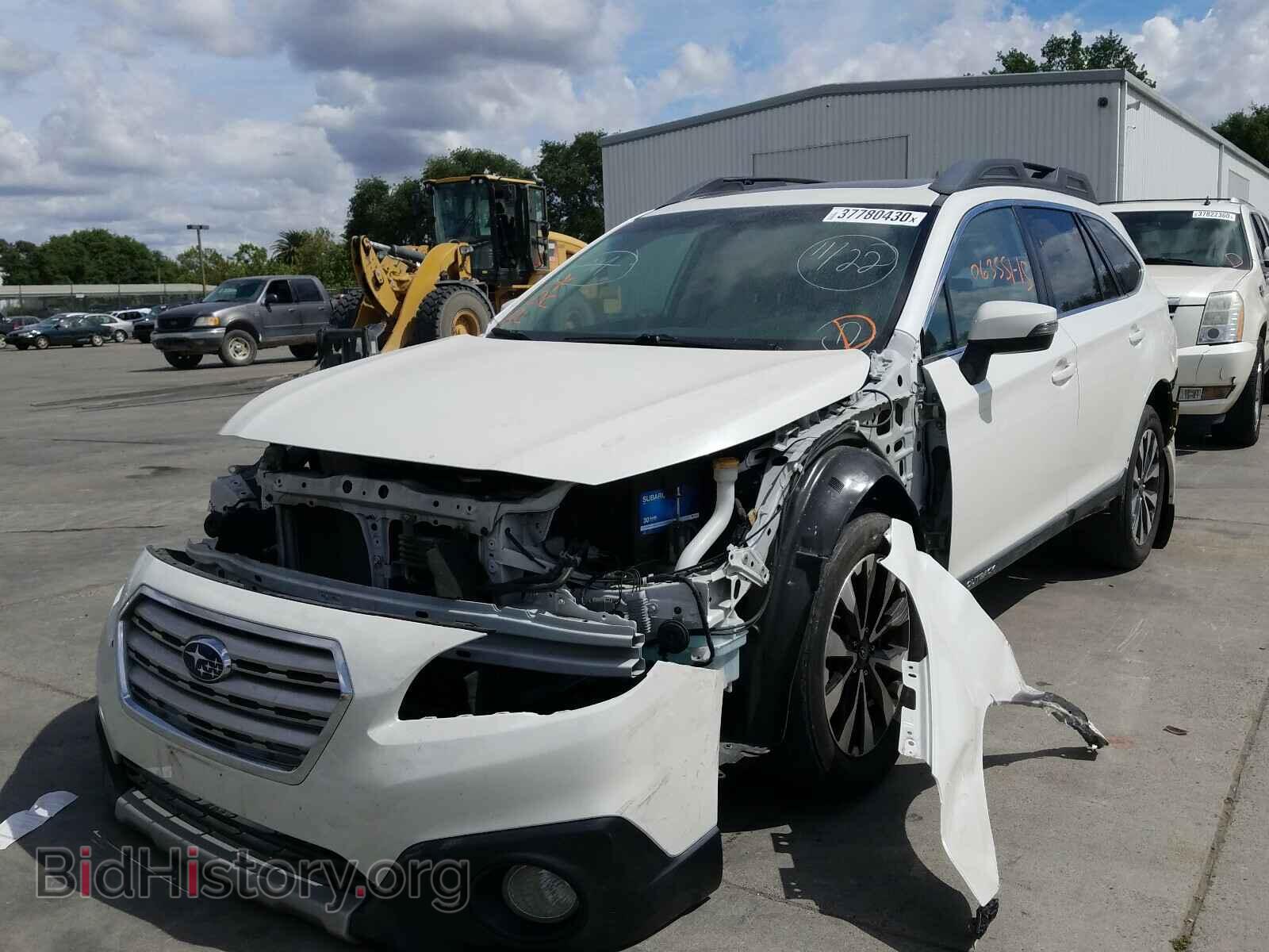 2015 SUBARU OUTBACK - VIN: 4S4BSALC0F3211619 - Фото 2