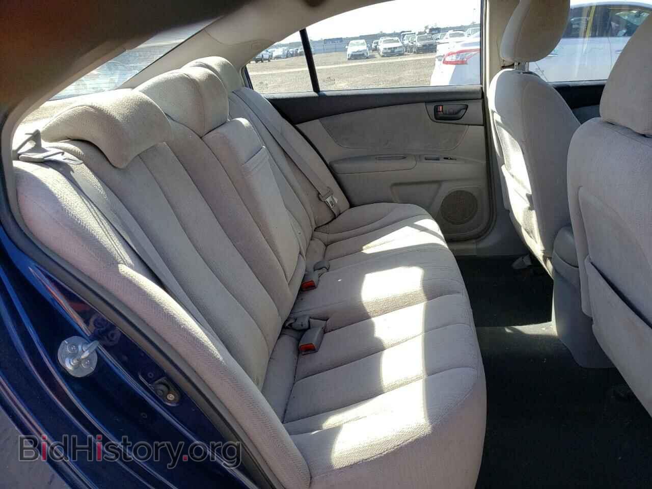 2008 KIA OPTIMA - VIN: KNAGE123885193524 - Фото 6
