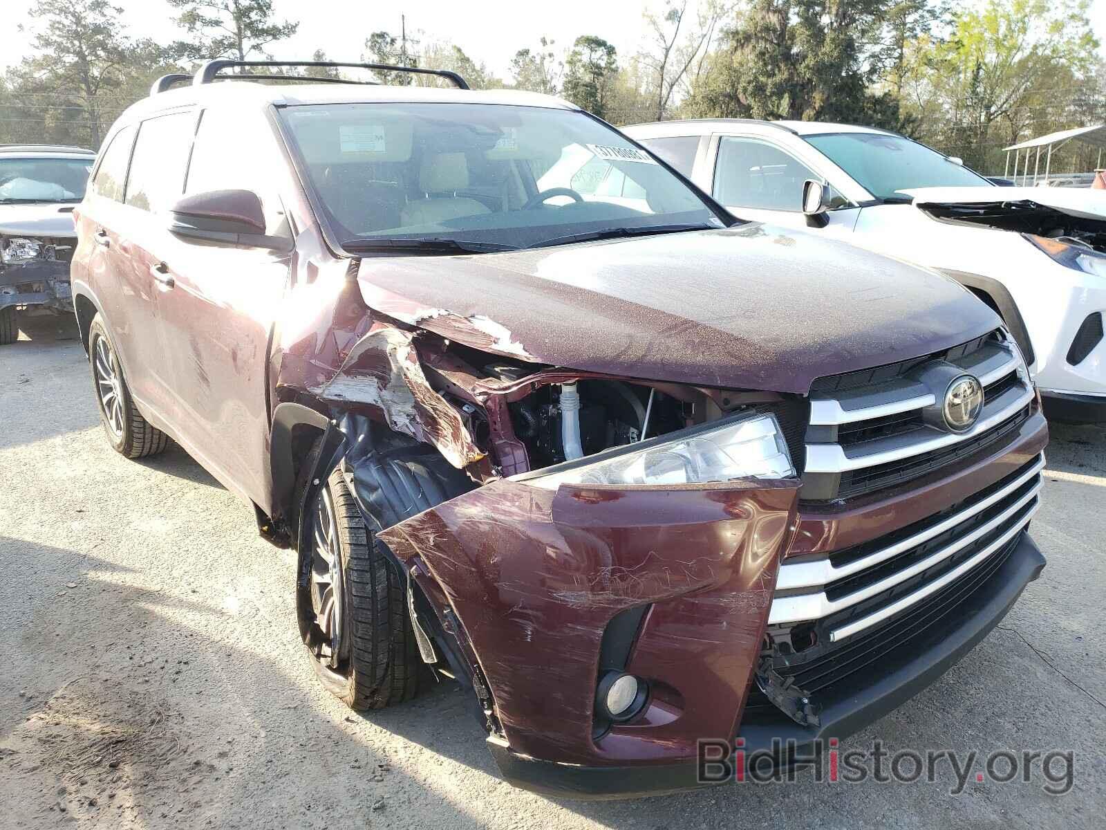 Photo 5TDKZRFH9JS258743 - TOYOTA HIGHLANDER 2018