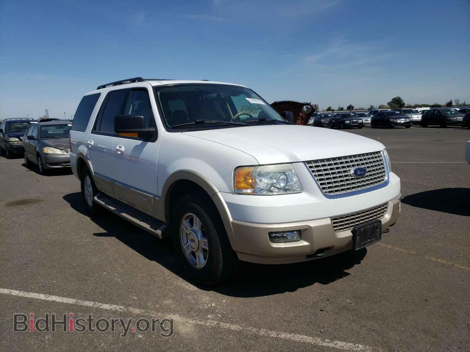 Photo 1FMFU18546LA90812 - FORD EXPEDITION 2006