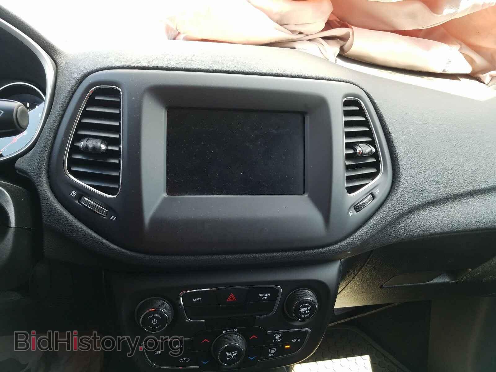 2019 JEEP COMPASS - VIN: 3C4NJDBB9KT599320 - Photo 9