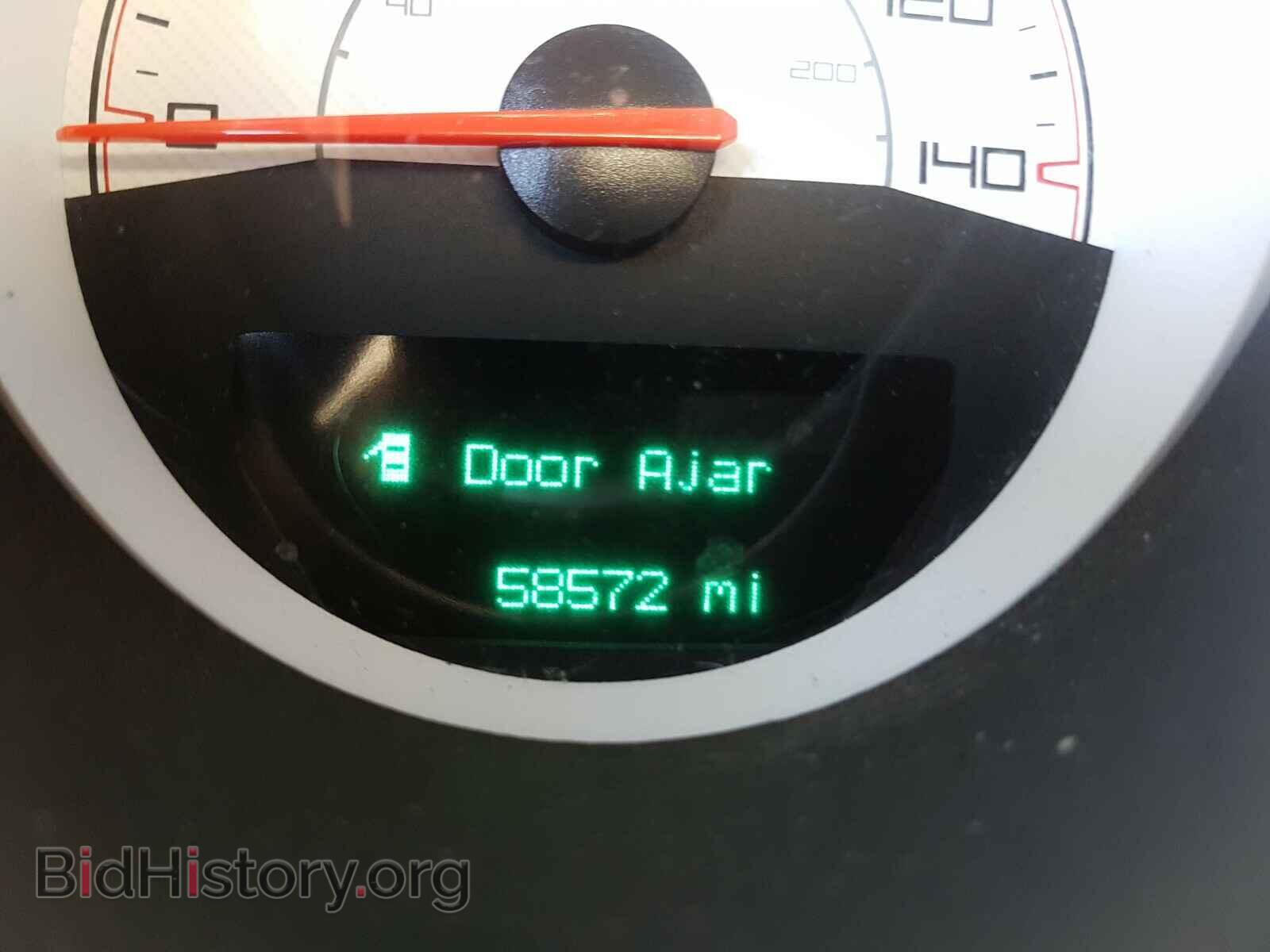 2014 DODGE CHALLENGER - VIN: 2C3CDYAG0EH304061 - Photo 8