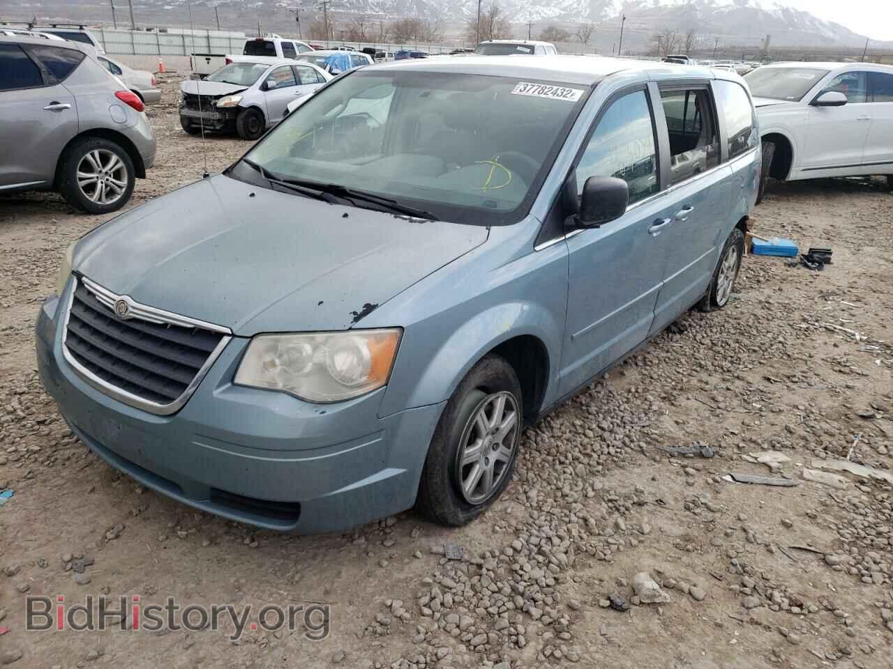 2010 CHRYSLER MINIVAN - VIN: 2A4RR2D12AR404687 - Фото 2