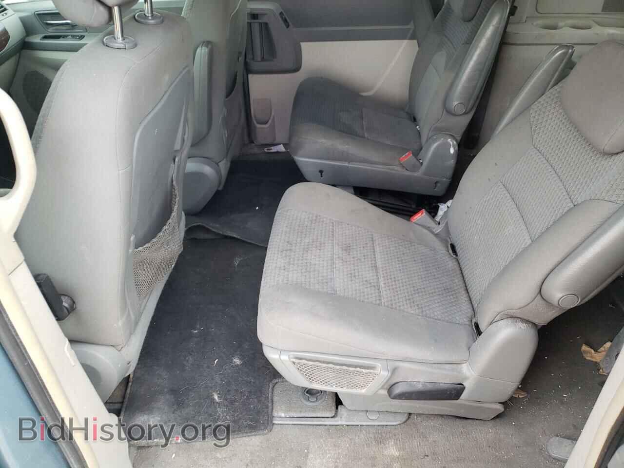 2010 CHRYSLER MINIVAN - VIN: 2A4RR2D12AR404687 - Фото 6