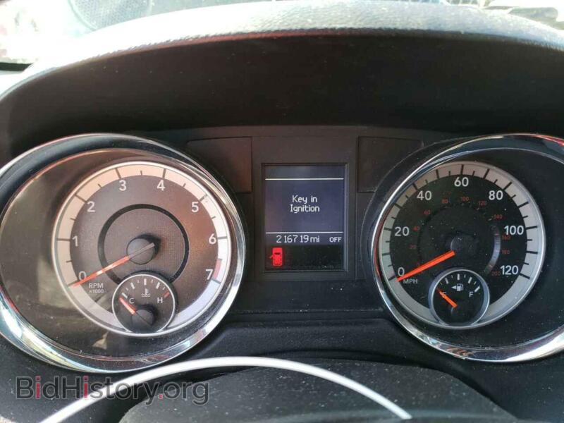 2011 Dodge CARAVAN (VIN 2D4RN5DG3BR689122) — photo 9 of 13