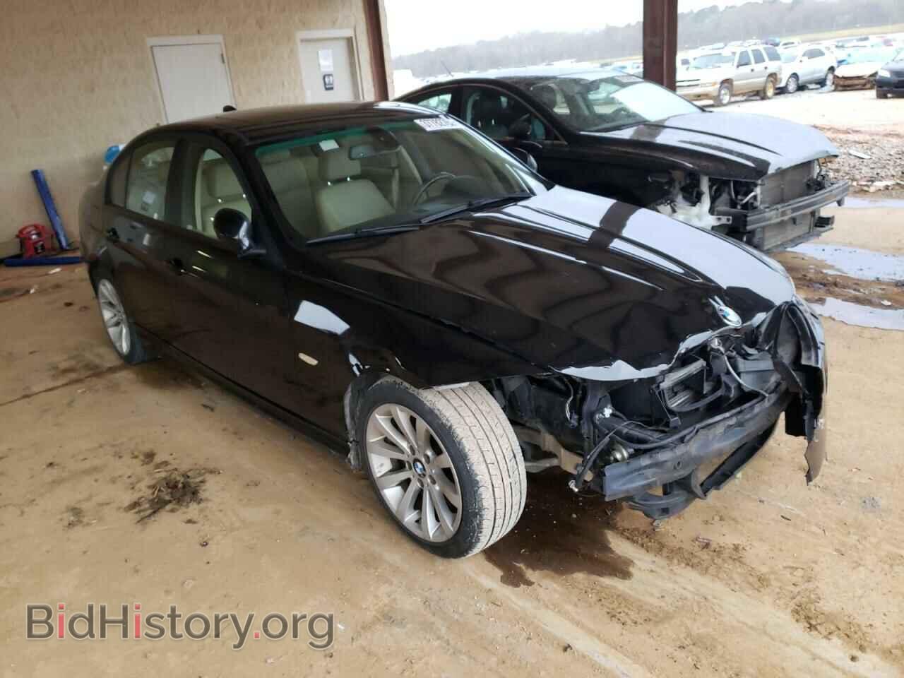 Фотография WBAPH7C52AA175849 - BMW 3 SERIES 2010