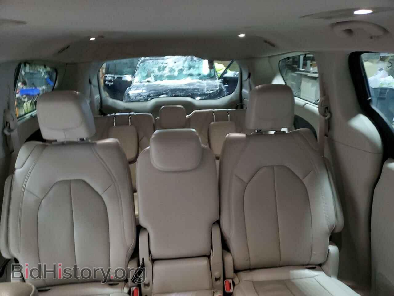 2018 CHRYSLER PACIFICA - VIN: 2C4RC1EG8JR350252 - Photo 10