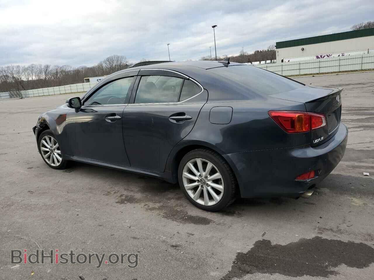 2010 LEXUS IS - VIN: JTHCF5C20A5041267 - Photo 2