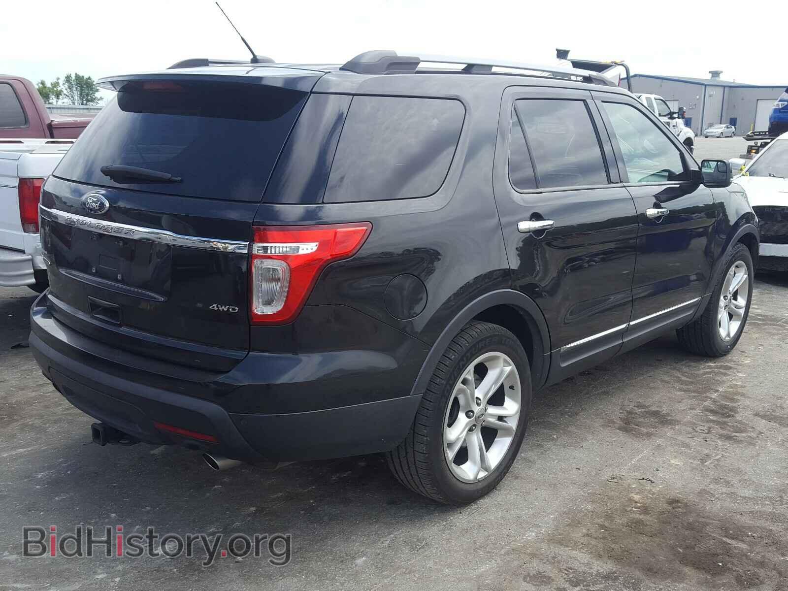 2011 FORD EXPLORER - VIN: 1FMHK8F81BGA33412 - Photo 4