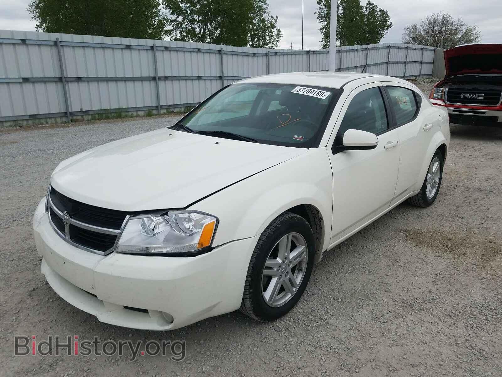 2010 DODGE AVENGER - VIN: 1B3CC5FB4AN214666 - Фото 2
