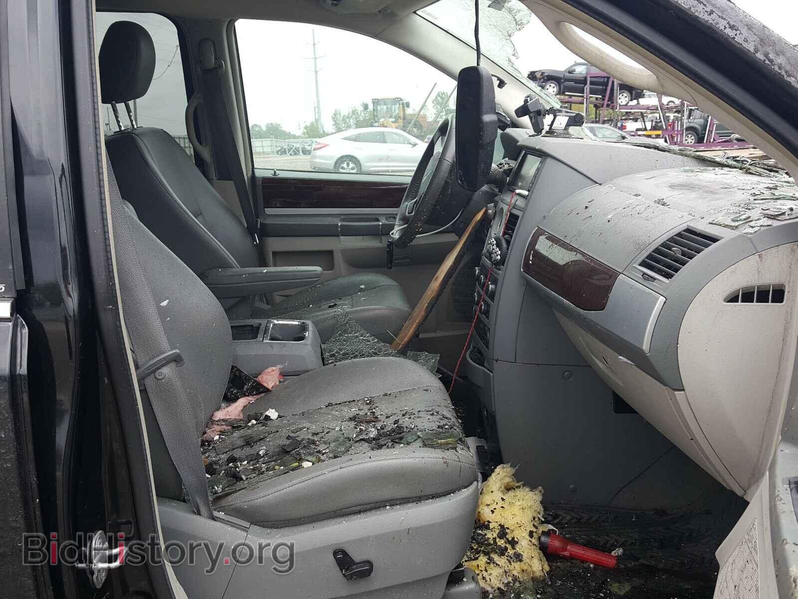 2010 CHRYSLER MINIVAN - VIN: 2A4RR5D17AR113166 - Фото 5
