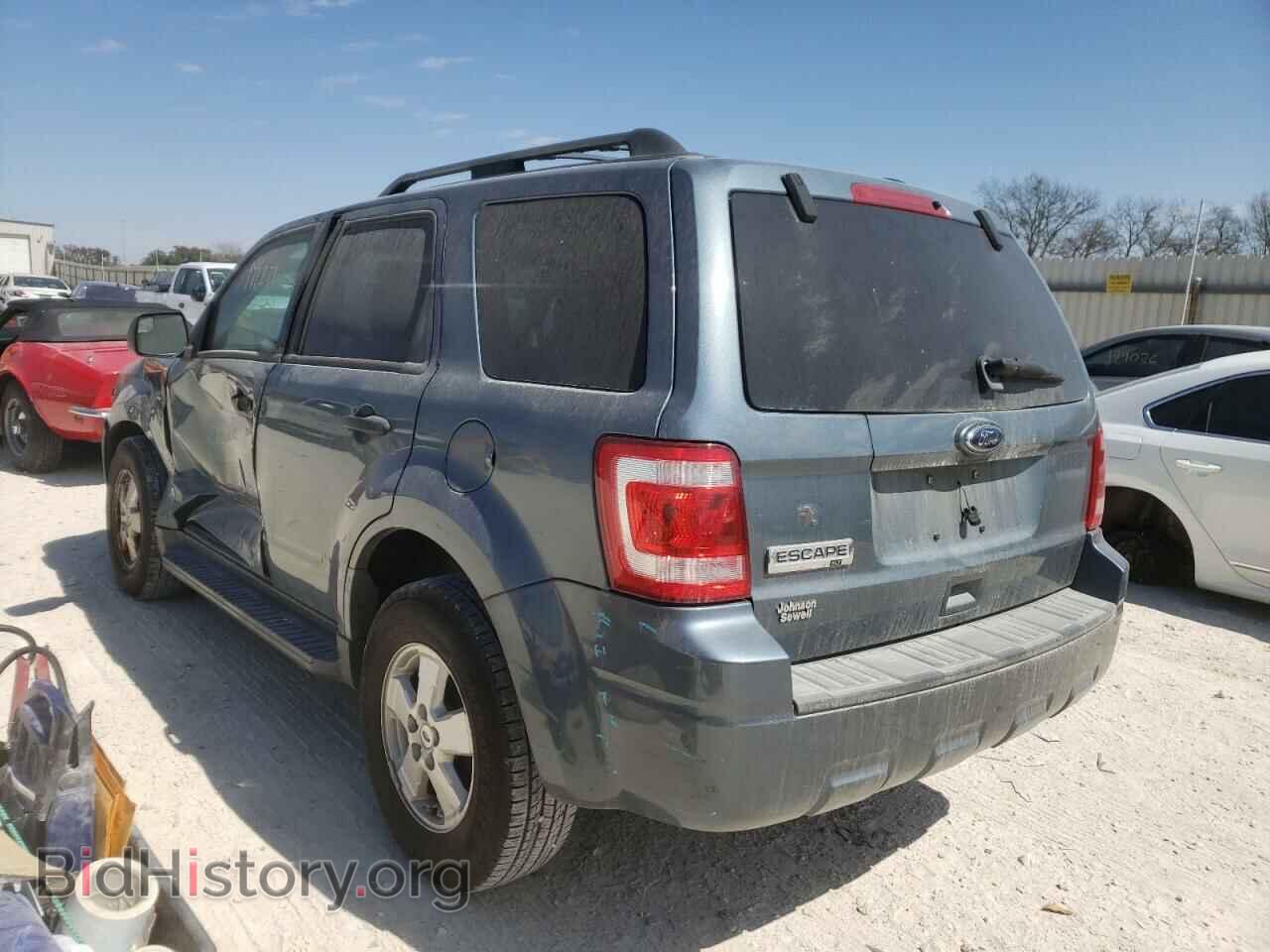 2011 FORD ESCAPE - VIN: 1FMCU0D78BKA67943 - Фото 3