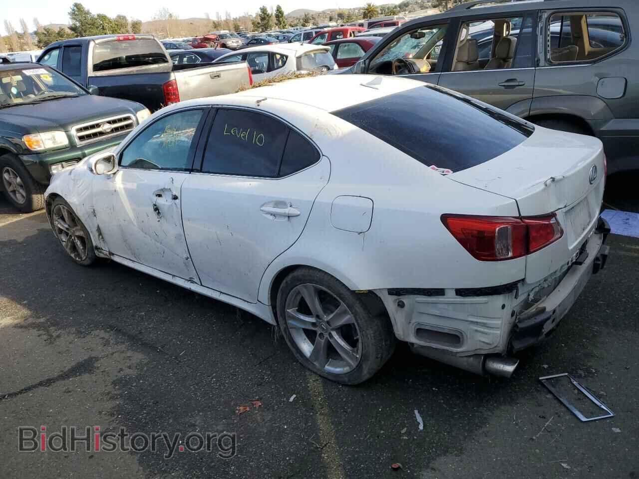 2011 LEXUS IS - VIN: JTHBF5C2XB2101098 - Фото 2