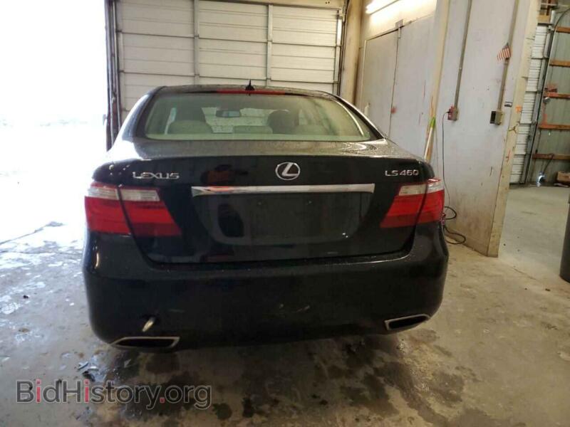 2007 Lexus LS460 (VIN JTHBL46F575008495) — фото 6 из 12