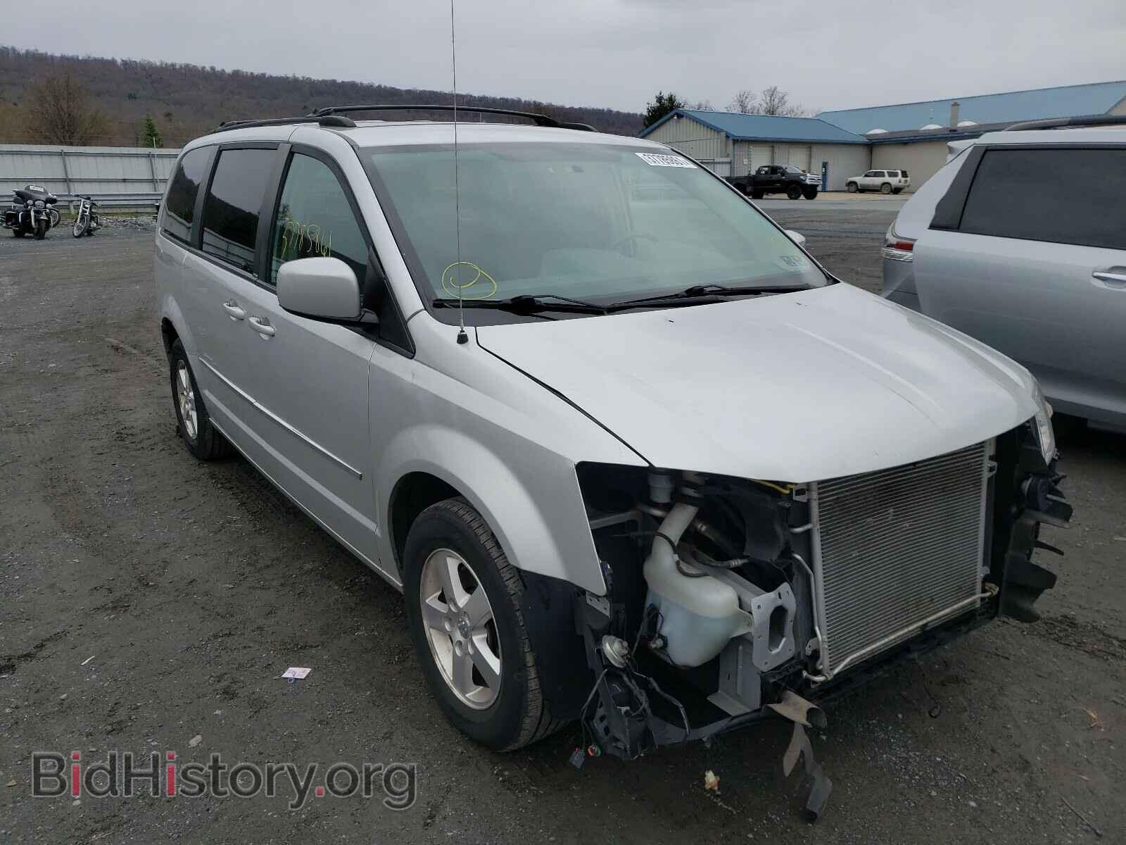 Фотография 2D4RN5D10AR116625 - DODGE GRAND CARA 2010