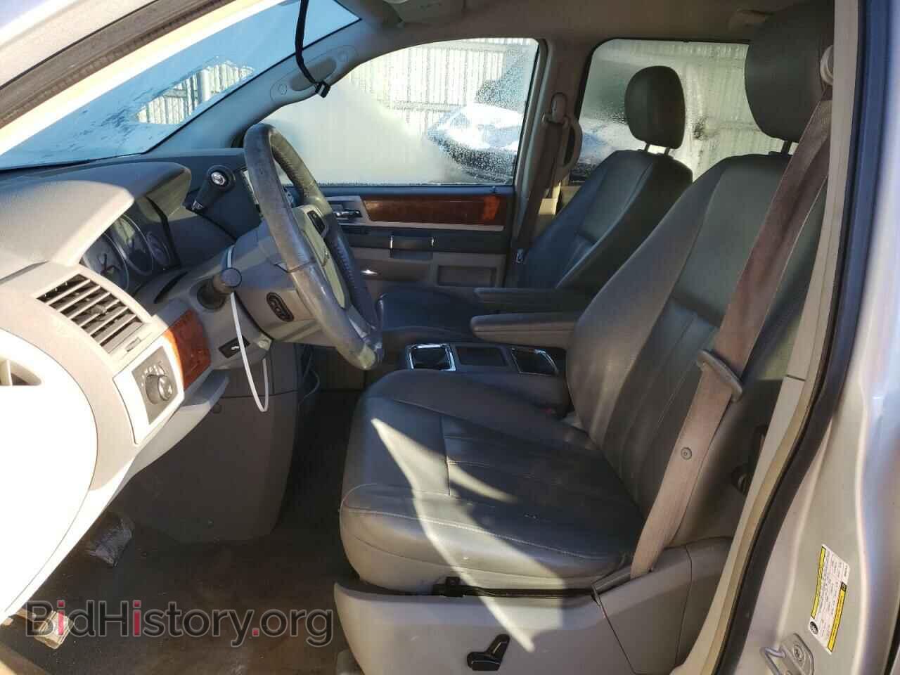 2009 CHRYSLER MINIVAN - VIN: 2A8HR54169R567916 - Фото 7