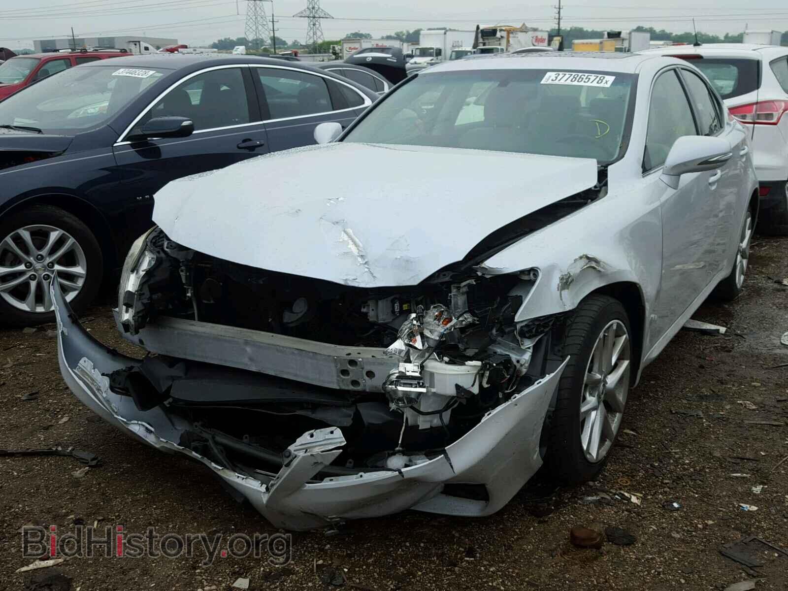 2011 LEXUS IS250 - VIN: JTHCF5C25B5050581 - Фото 2
