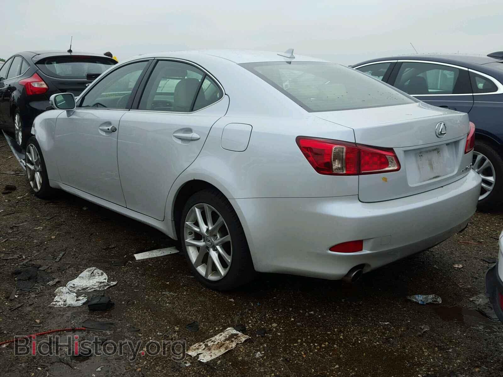 2011 LEXUS IS250 - VIN: JTHCF5C25B5050581 - Фото 3
