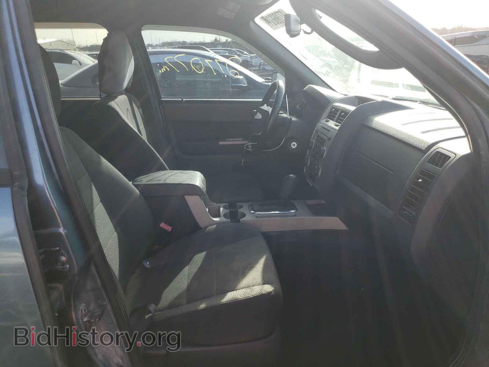 2011 FORD ESCAPE - VIN: 1FMCU9DGXBKC52953 - Фото 5
