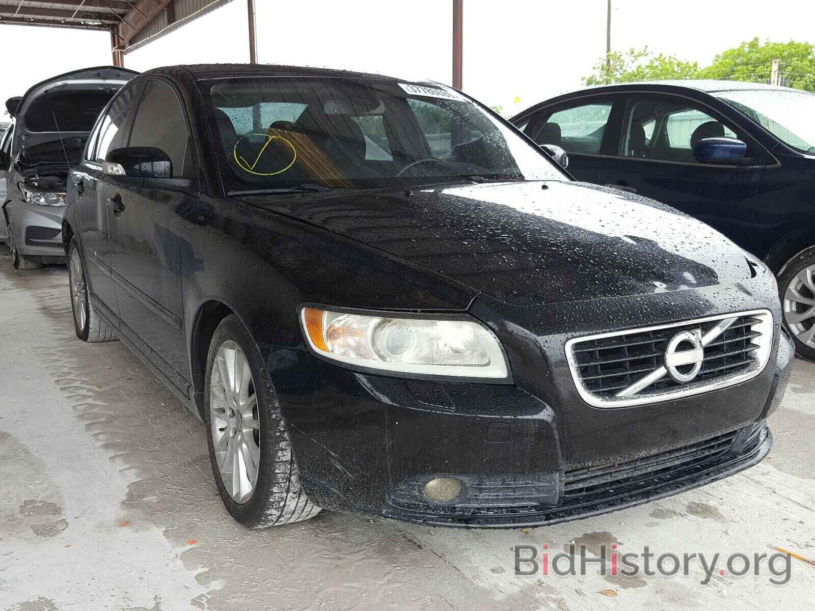 Photo YV1672MS9B2545158 - VOLVO S40 2011