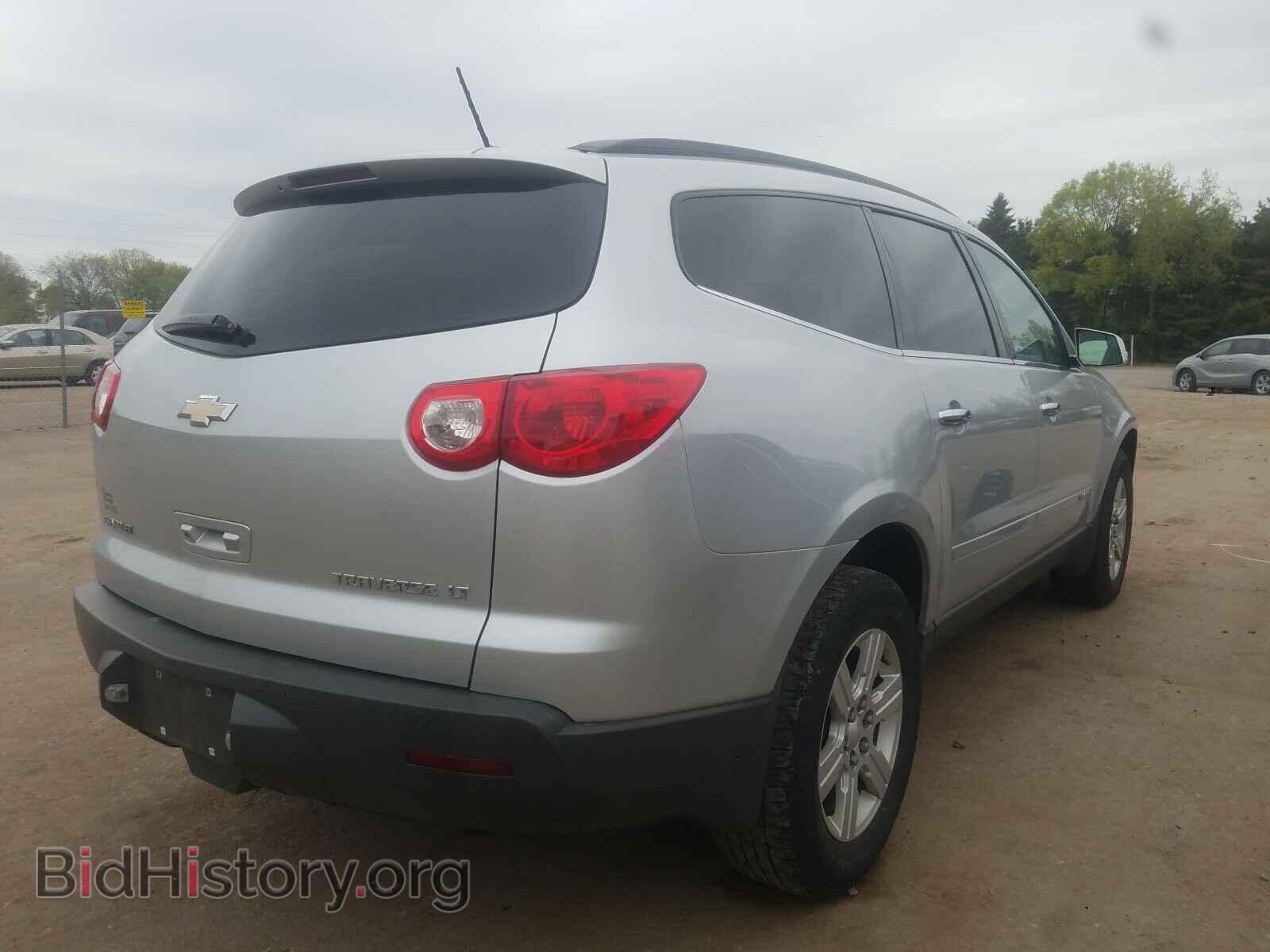 2009 CHEVROLET TRAVERSE - VIN: 1GNER23D79S141484 - Фото 4
