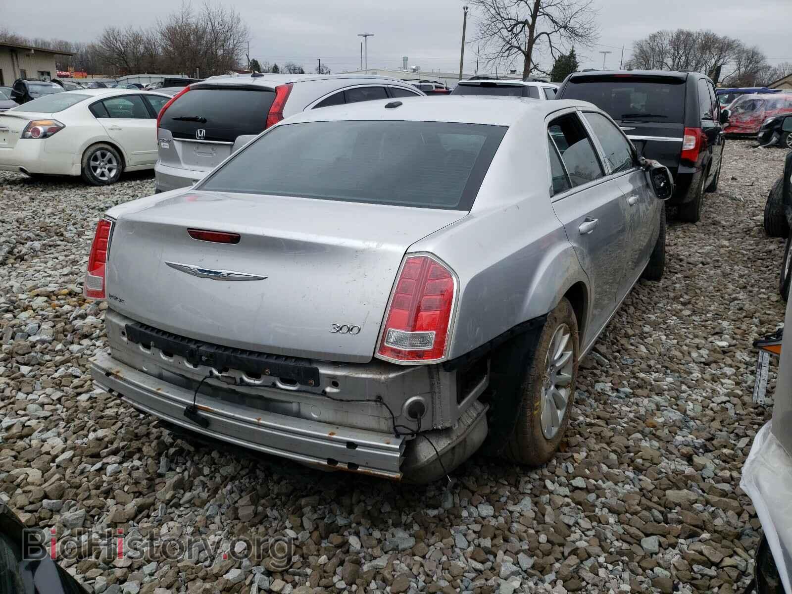 2012 CHRYSLER 300 - VIN: 2C3CCAAG8CH116959 - Photo 4