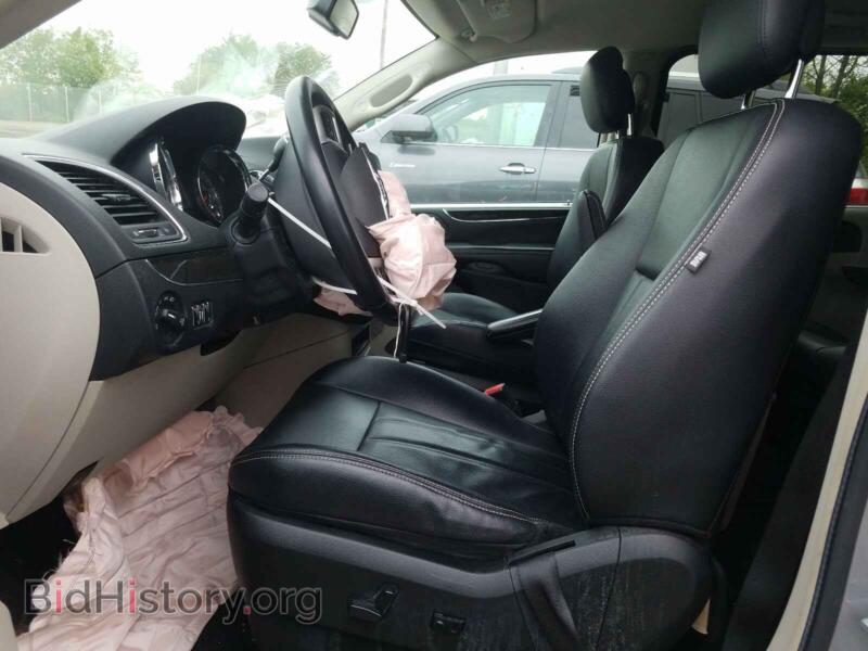2014 Chrysler MINIVAN (VIN 2C4RC1BG6ER237281) — photo 5 of 10