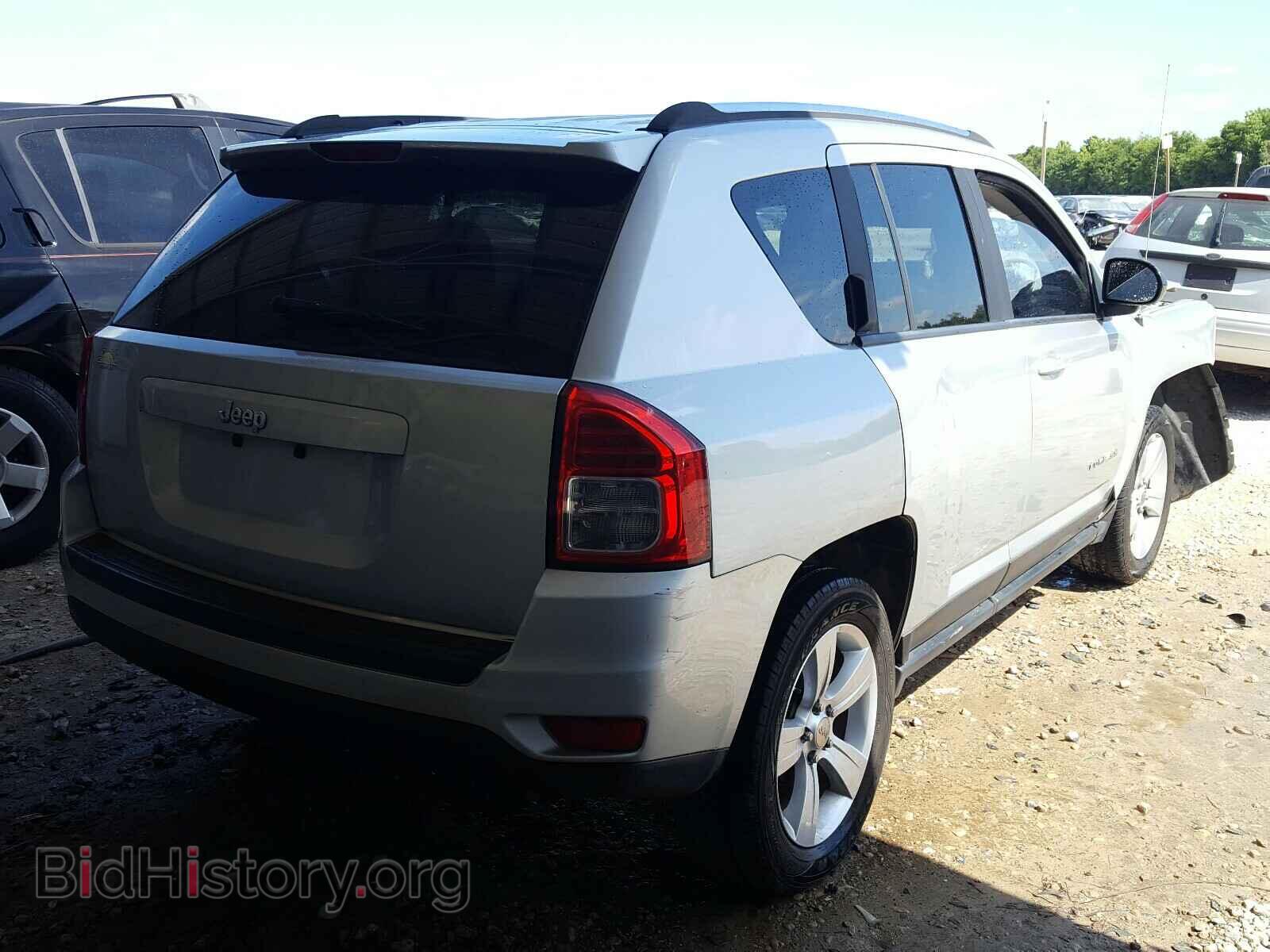 2011 JEEP COMPASS - VIN: 1J4NT1FA5BD252822 - Photo 4