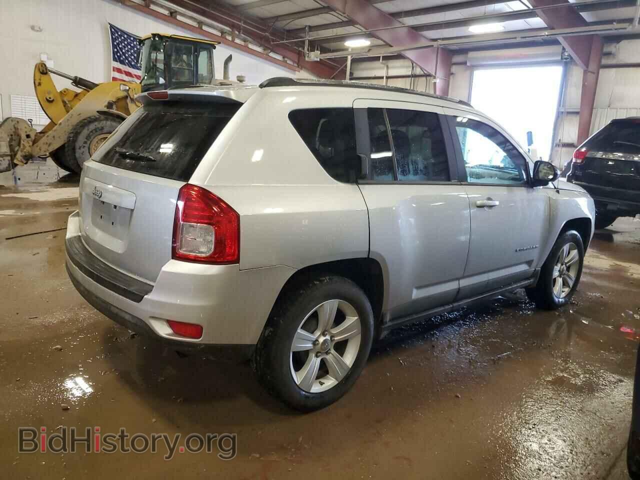 2011 JEEP COMPASS - VIN: 1J4NT1FA9BD286536 - Фото 3